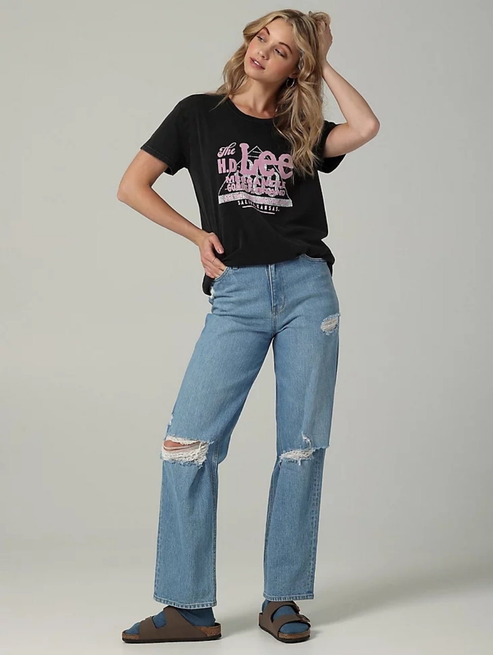 NWT Lee Women’s Light Blue Wash Distressed Boyfriend Jeans Sz 34